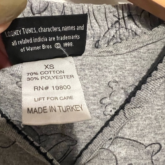 1999 Looney Tunes Tweety Sleeping Bow Tie Pajama Set XS - Picture 5 of 7